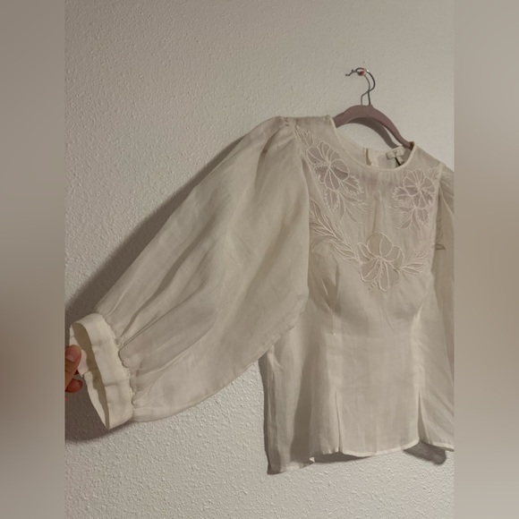 Joie Ramie Ballon Sleeve Blouse in Porcelain - Picture 2 of 6